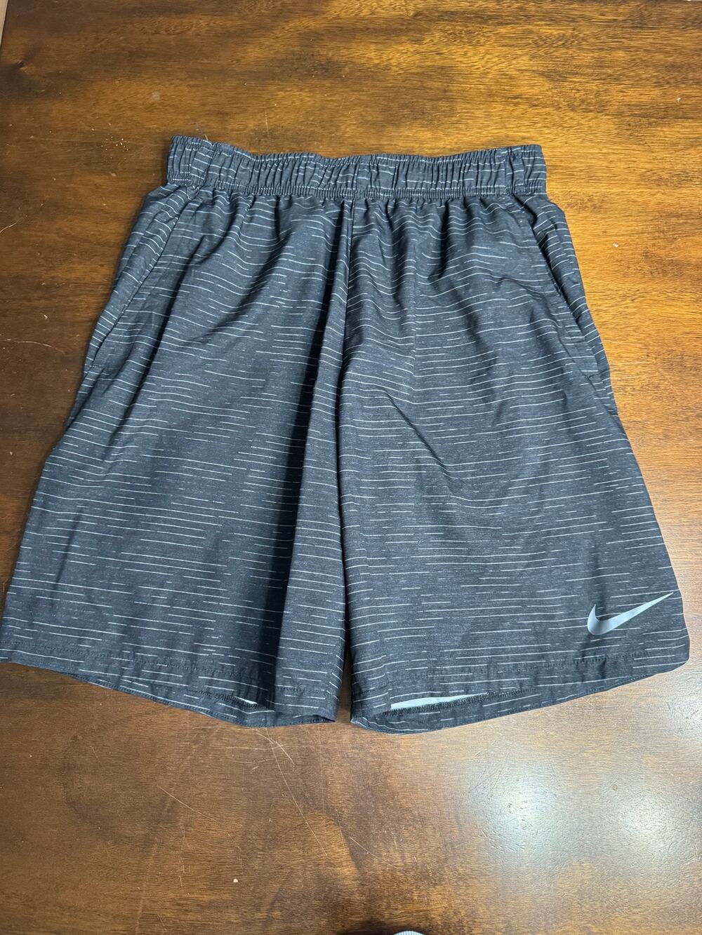 Nike Men's Dark Gray Athletic Shorts